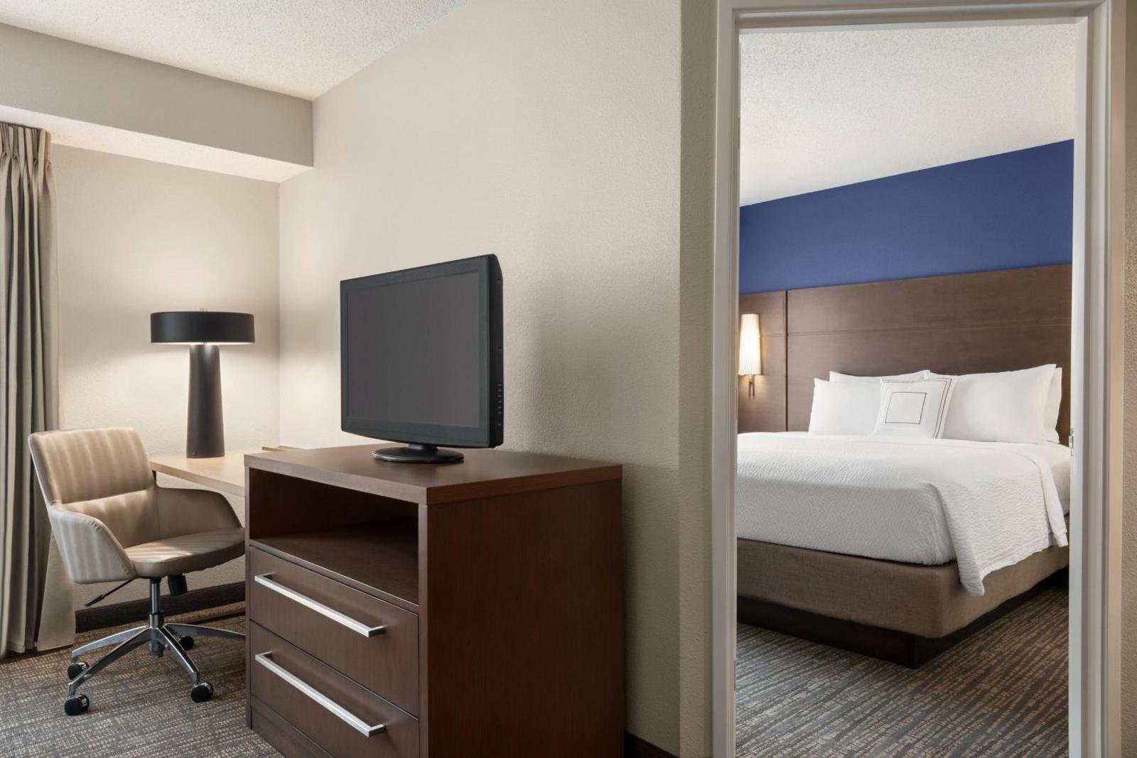Residence Inn Kansas City Independence Main image 1